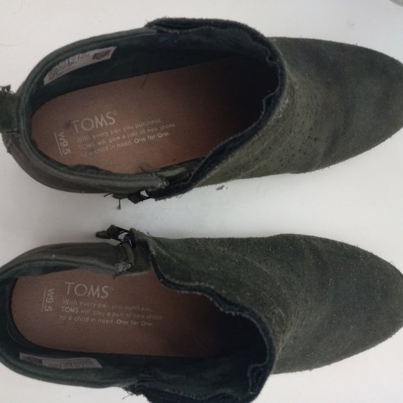 Booties - Picture 2 of 4